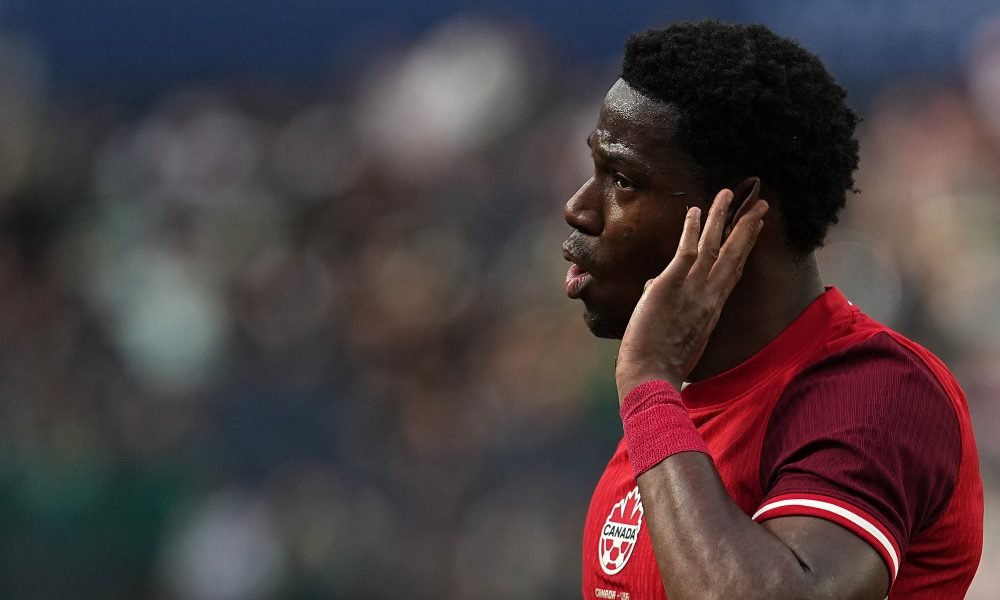 Inter Milan vs FC Barcelona : La Bataille pour Jonathan David