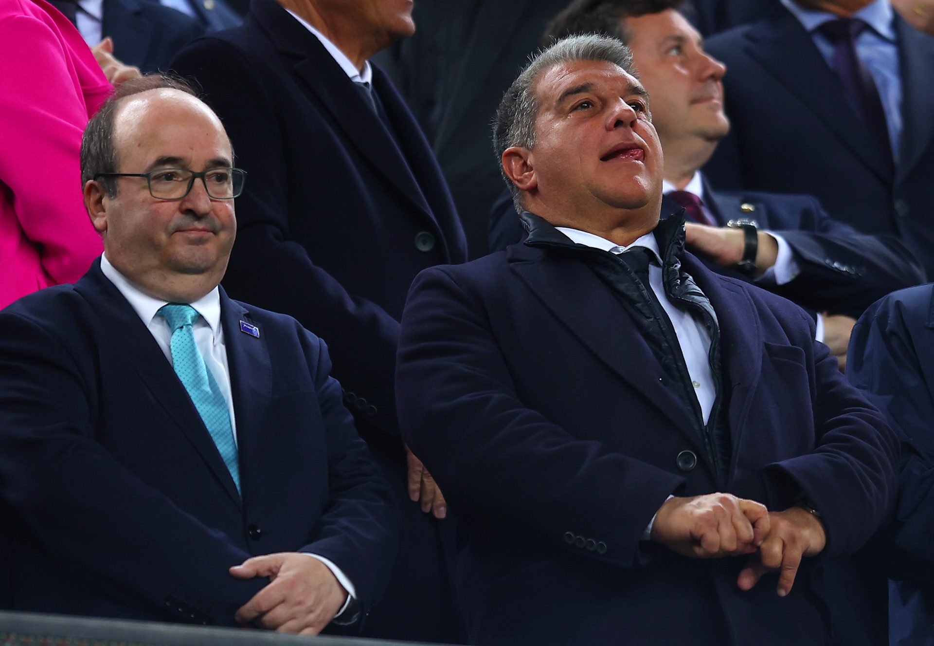 Le Dilemme Financier de Barcelone : Une Demande Historique qui Pourrait Sauver le Club