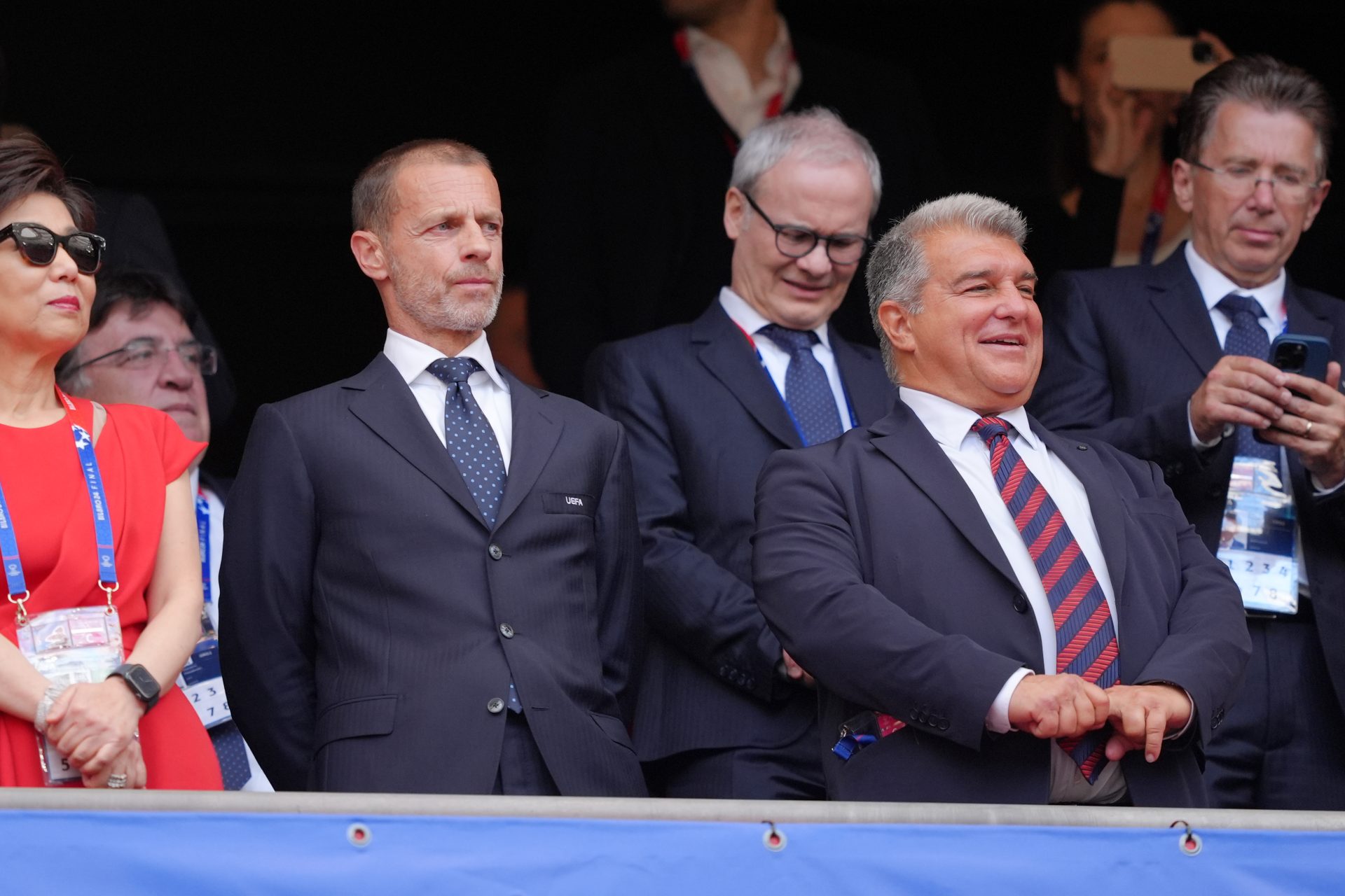 Laporta, le FC Barcelona et le Défi du Fair-Play Financier : Analyse d'une Tempête Catalane