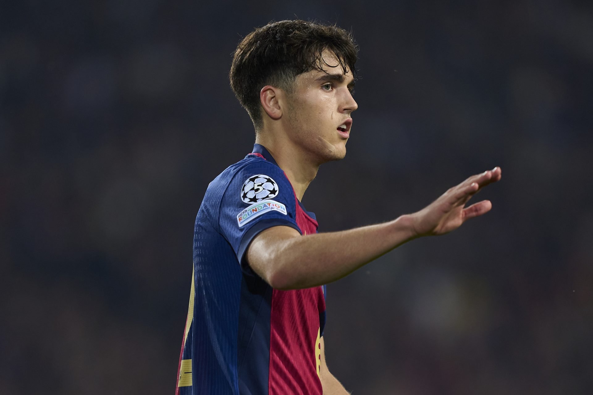 Pau Cubarsí : Le Future Phare Défensif du FC Barcelone